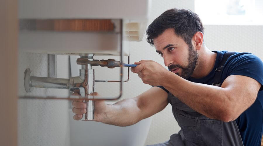 Water heater leaking fix in Bullhead City, AZ